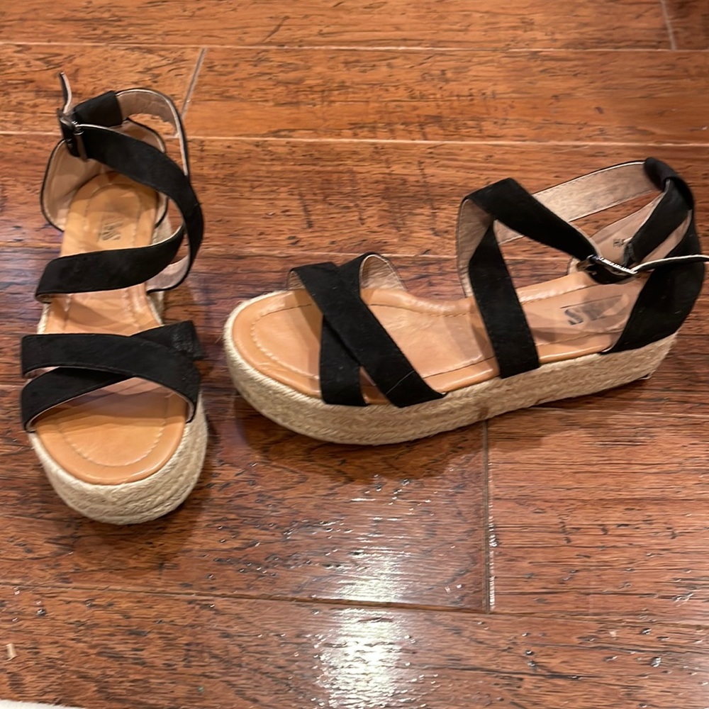 AMS Platform Sandals size 7 1/2